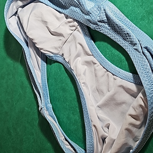 Shade & Shore Light blue textured Bikini BOTTOMs ONLY Size L VGUC - Picture 11 of 13